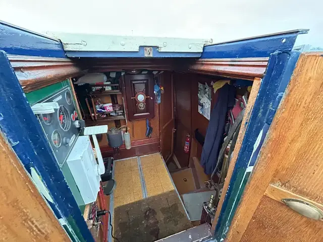 worcestershire steel boatbuilders 42ft Traditional Narrowboat