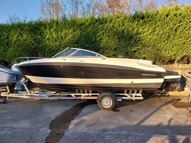 Bayliner 652 Cuddy Cabin