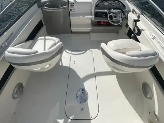 Bayliner 652 Cuddy Cabin