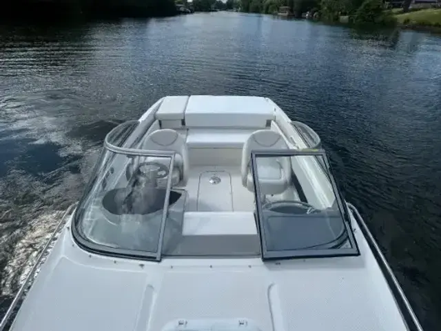 Bayliner 652 Cuddy Cabin