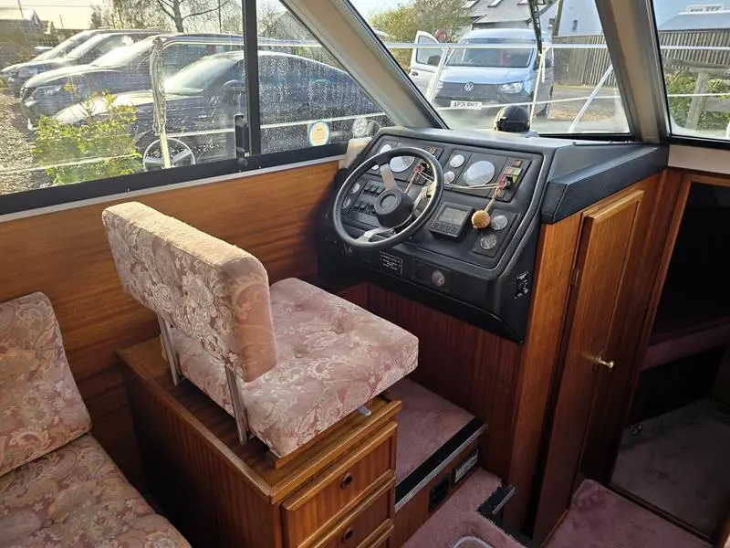 1991 Mercruiser 33