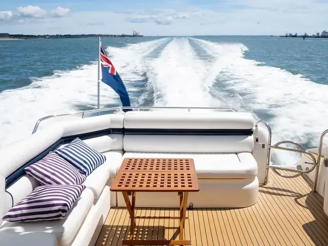 Sunseeker Predator 56