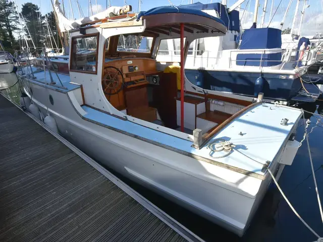 Classic Thornycroft Single Screw Motor Yacht