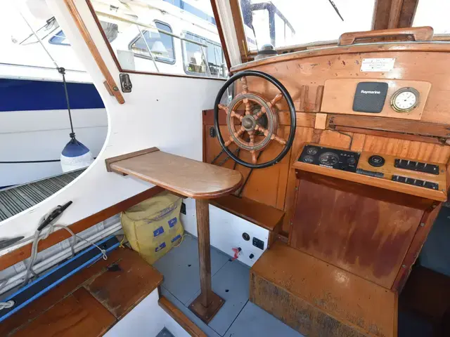 Classic Thornycroft Single Screw Motor Yacht