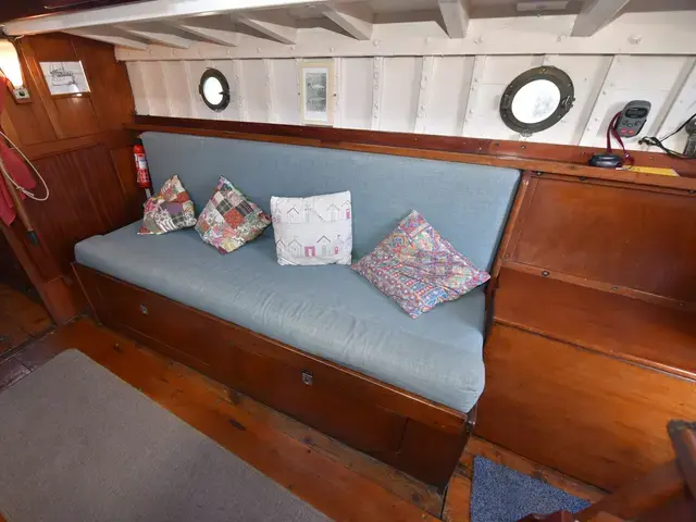 Classic Thornycroft Single Screw Motor Yacht