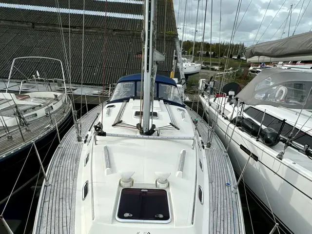 Hanse 411