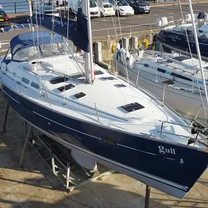 2003 Beneteau Oceanis Clipper 423