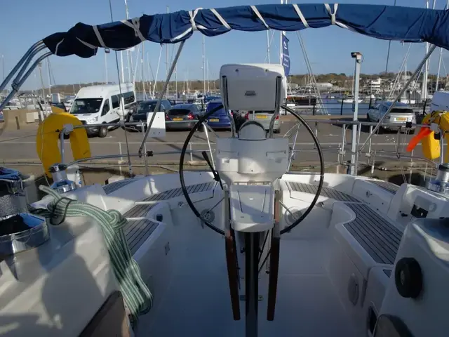 Beneteau Oceanis Clipper 423