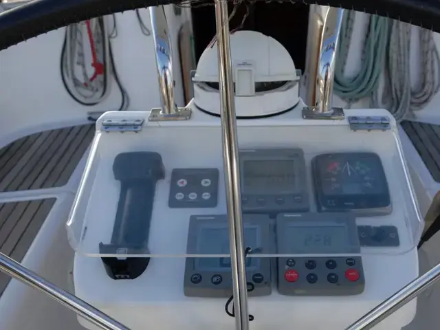 Beneteau Oceanis Clipper 423