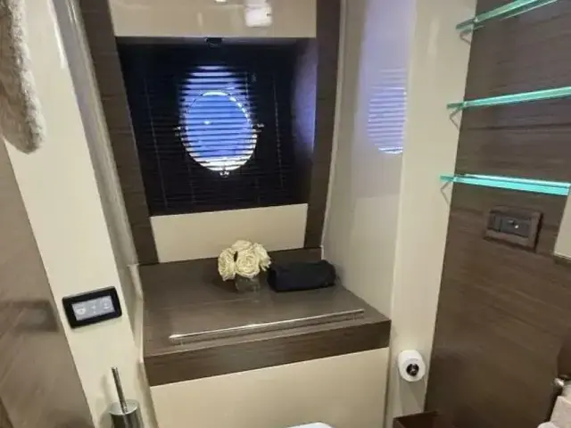 Azimut 60 Flybridge