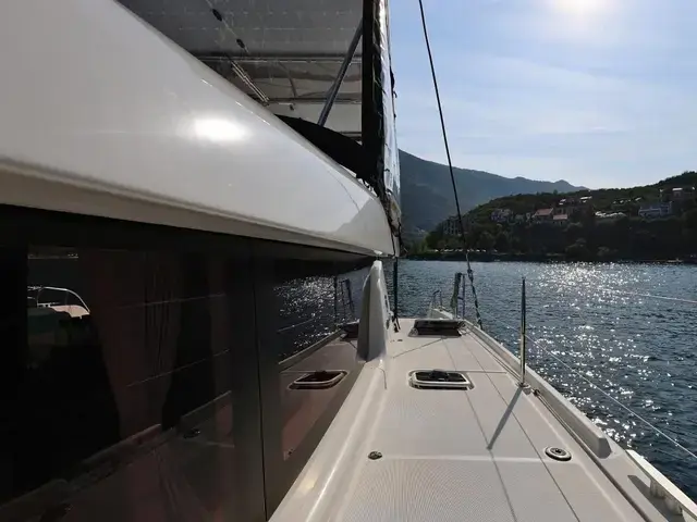 Lagoon 42