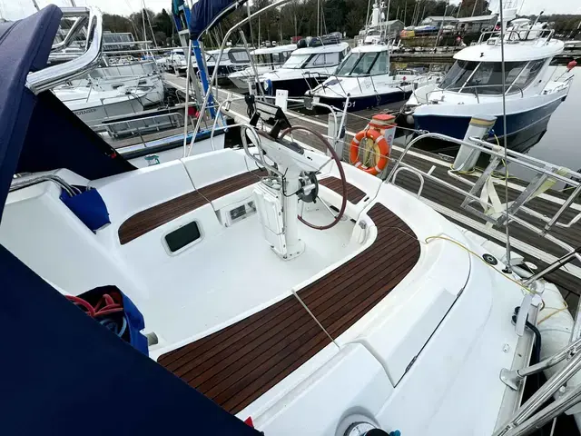 Jeanneau Sun Odyssey 35