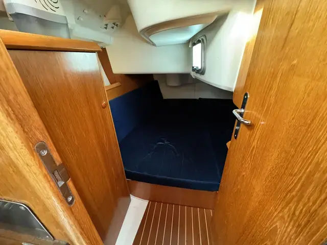 Jeanneau Sun Odyssey 35