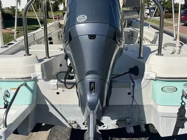 Nauticstar 211 Angler