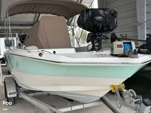 Nauticstar 211 Angler