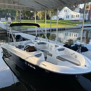 2023 Bayliner E18