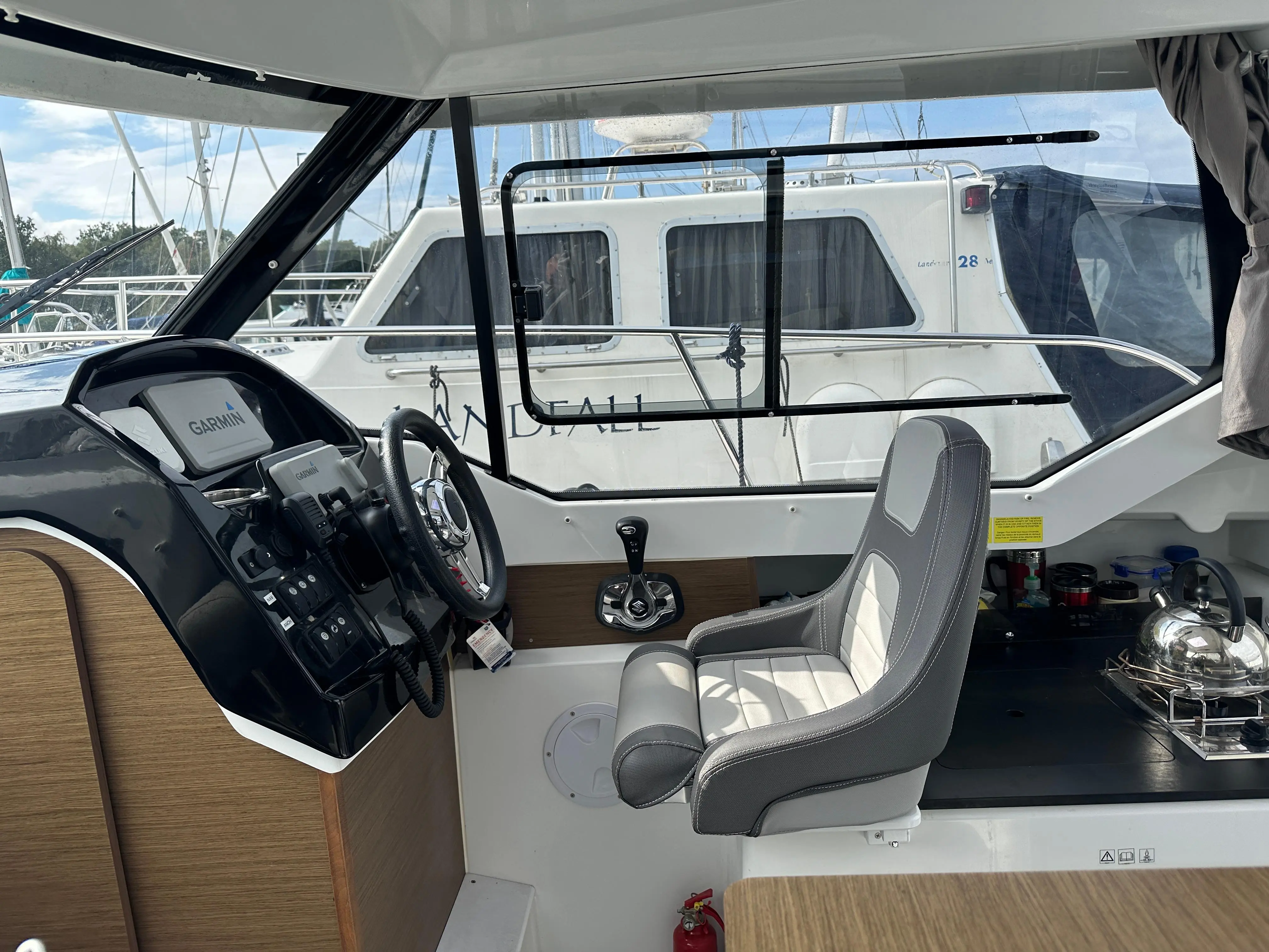 2019 Jeanneau merry fisher 795