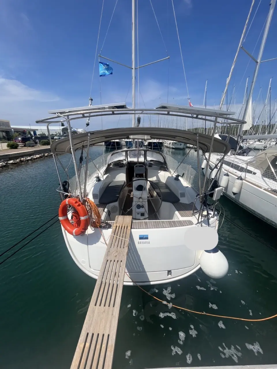 2015 Bavaria 33 cruiser