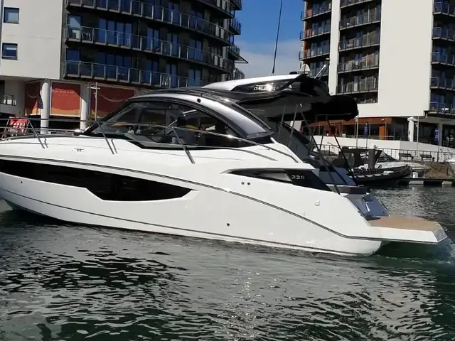 Galeon 335 Hts