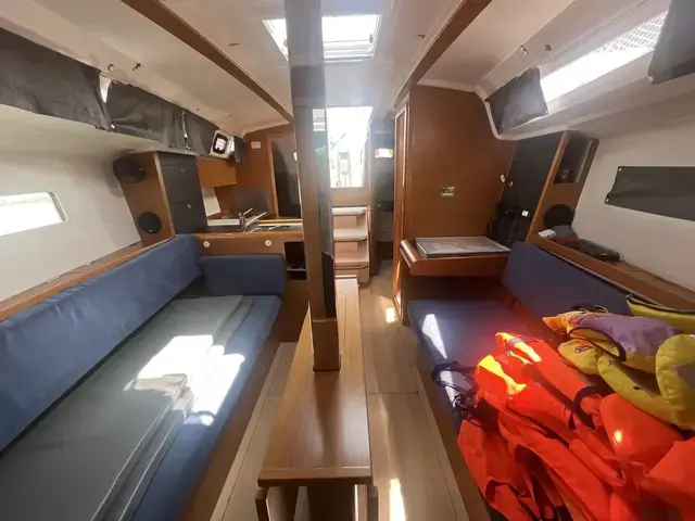 Jeanneau Sun Odyssey 349