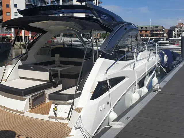 Galeon 335 Hts