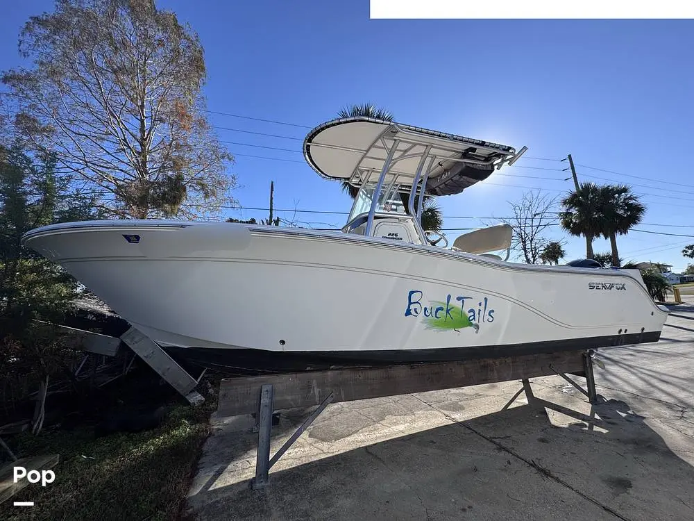 2016 Sea Fox 226 commander