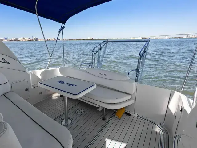 Sea Ray 340