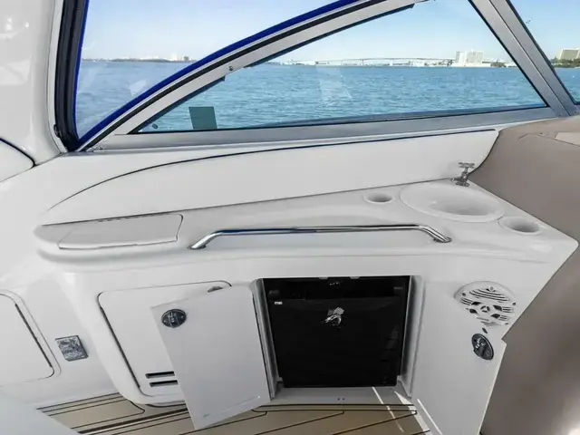 Sea Ray 340