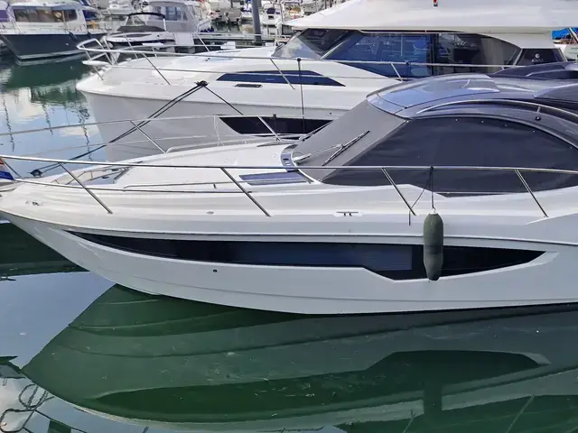 Galeon 335 Hts