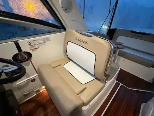 Bayliner Ciera 8