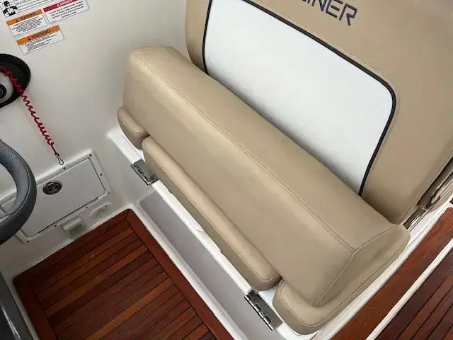 Bayliner Ciera 8