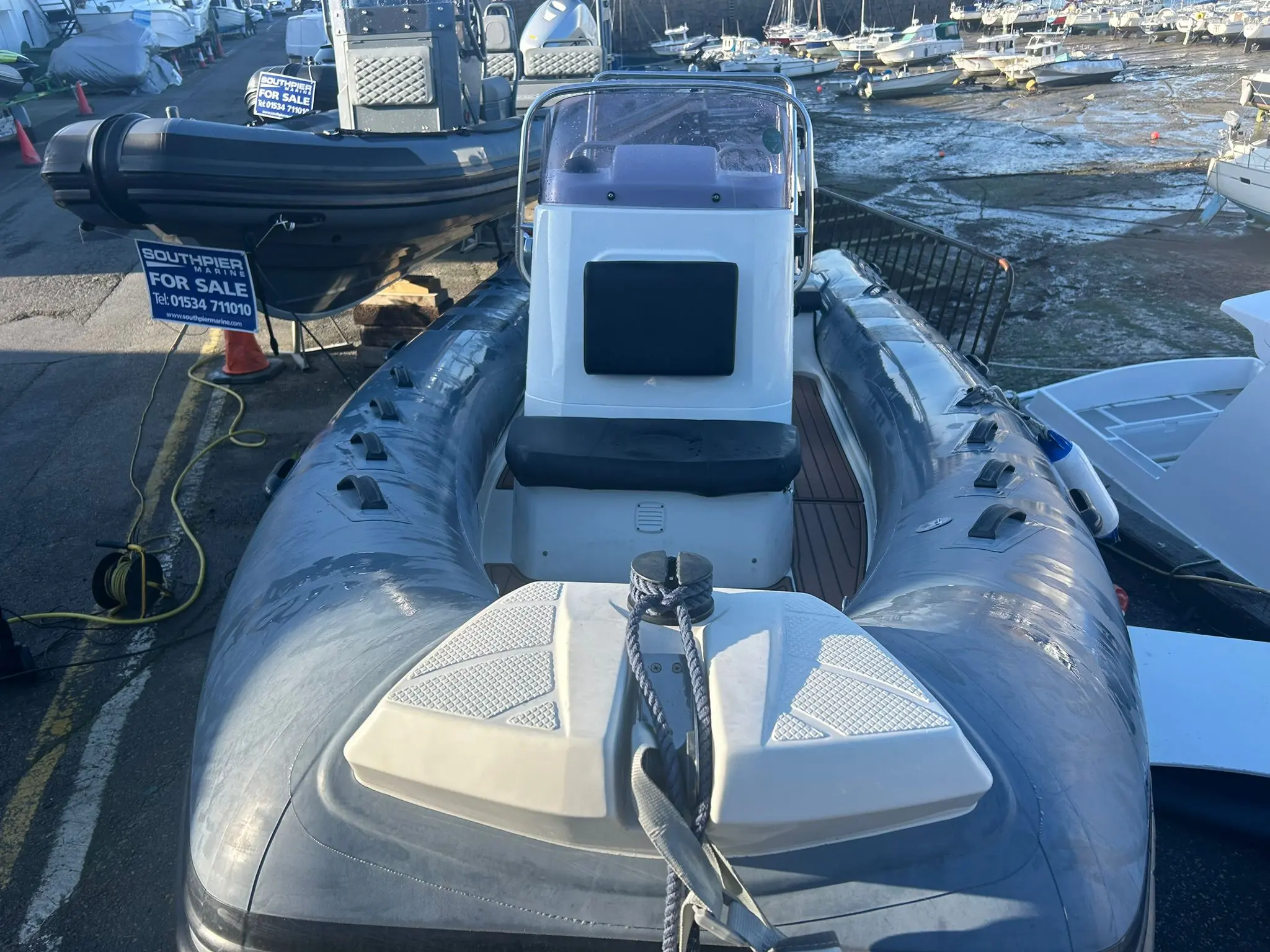 2020 Brig 570 navigator