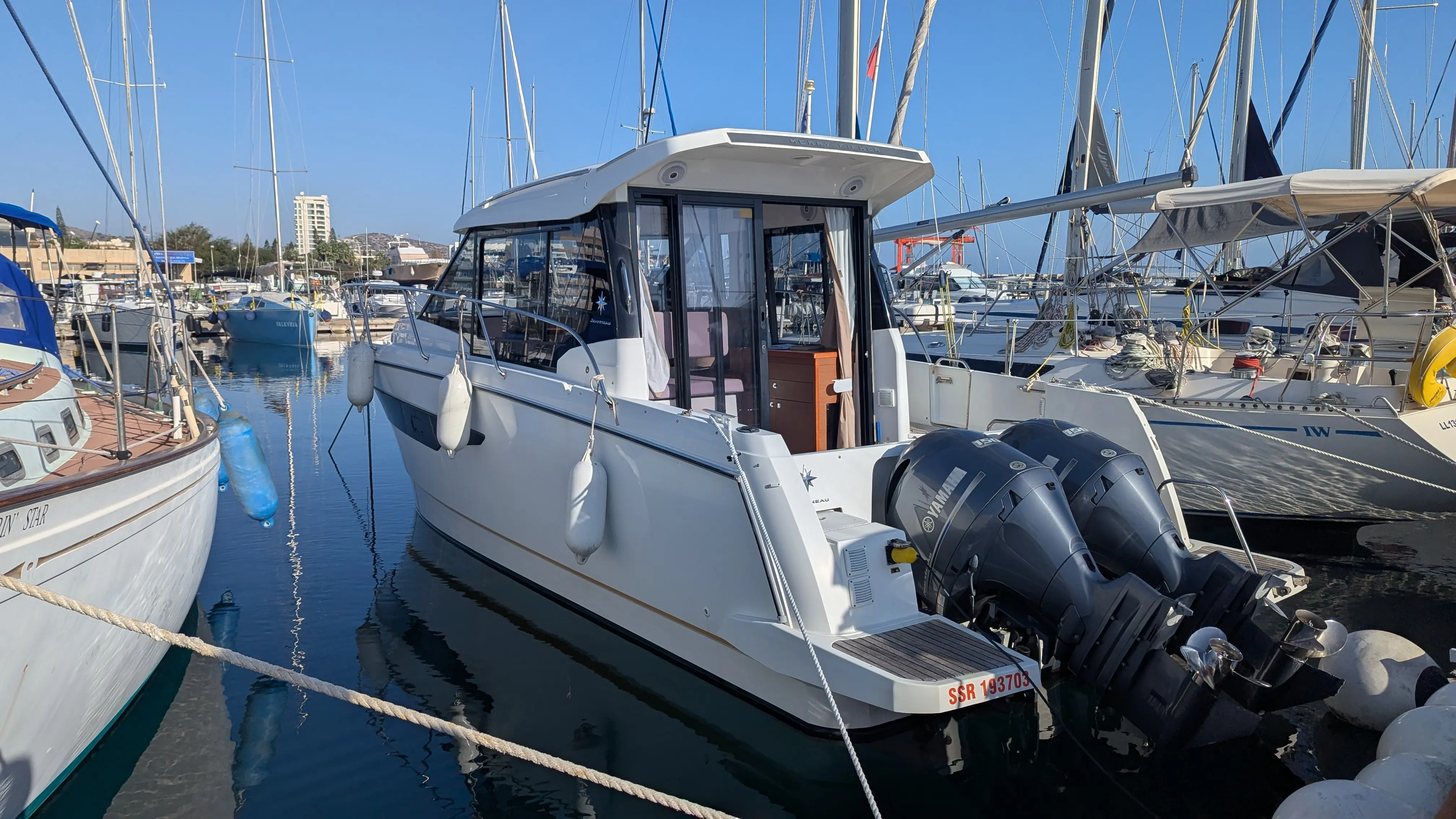 2017 Jeanneau merry fisher 895