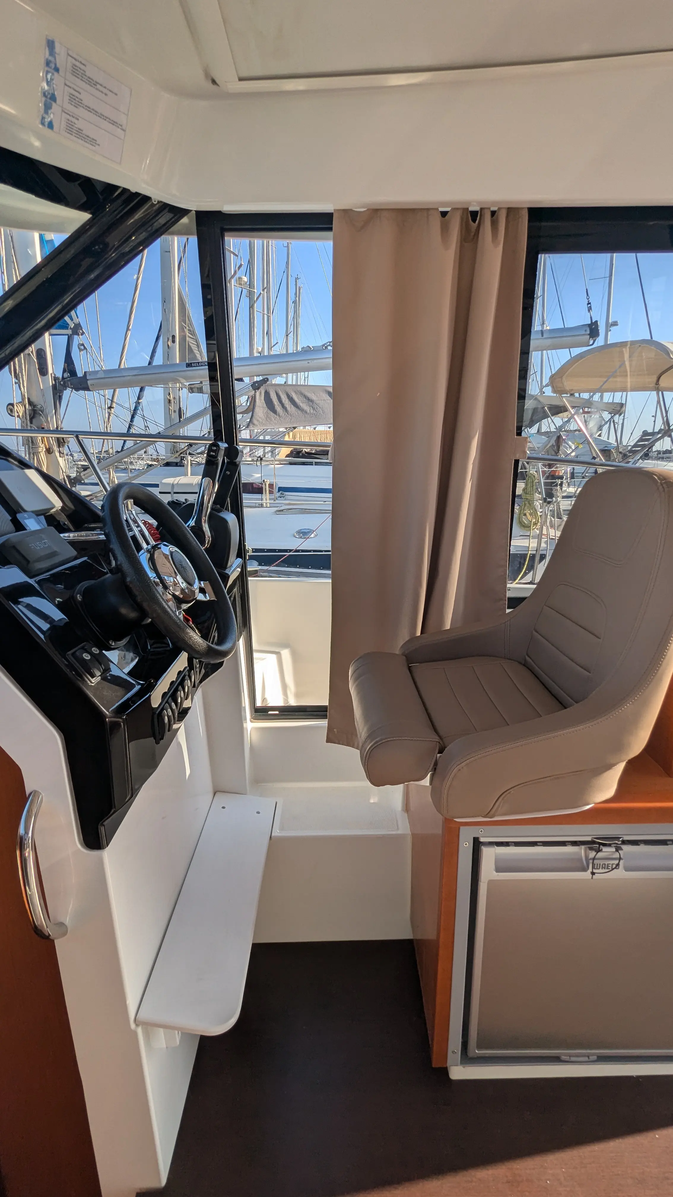 2017 Jeanneau merry fisher 895