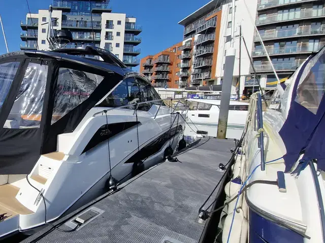 Galeon 405 Hts