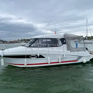 2015 Beneteau Antares 8.80