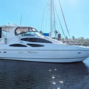 2006 Cruisers 455 Motor Yacht