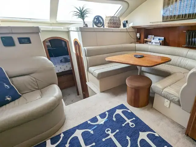 Cruisers Yachts 455 Express Motoryacht