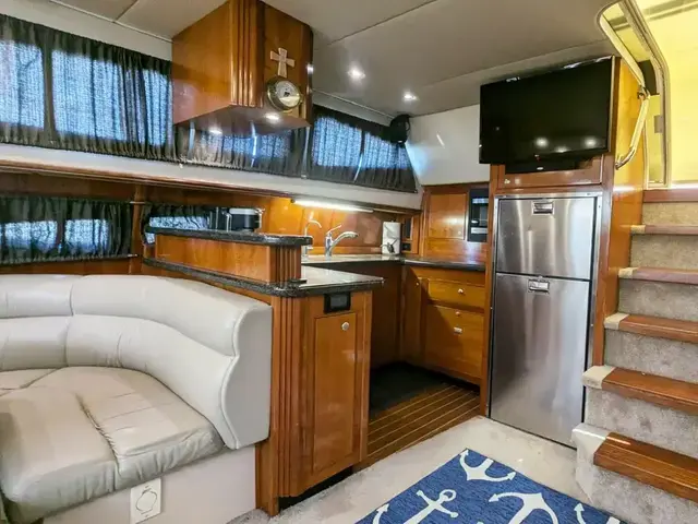 Cruisers Yachts 455 Express Motoryacht