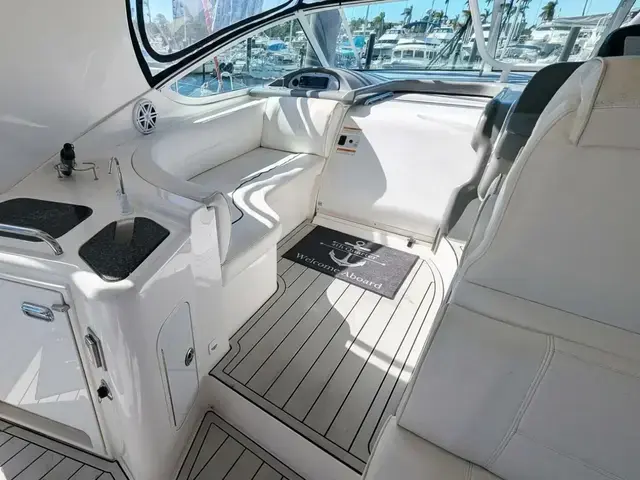 Cruisers Yachts 455 Express Motoryacht