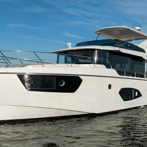 2020 Absolute Navetta 48