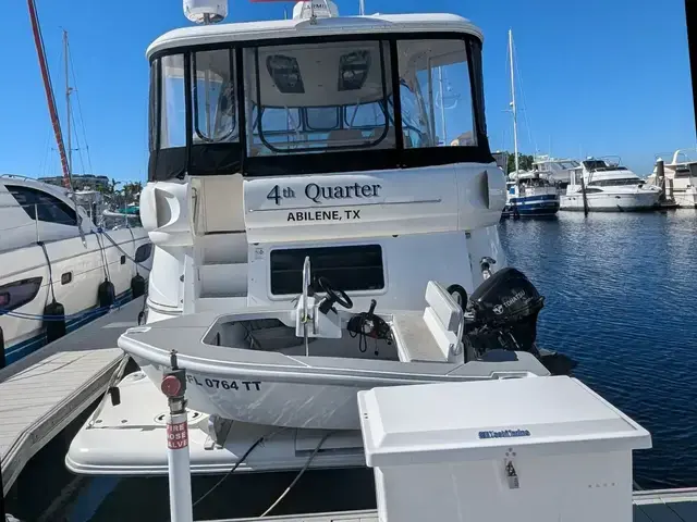 Cruisers Yachts 455 Express Motoryacht