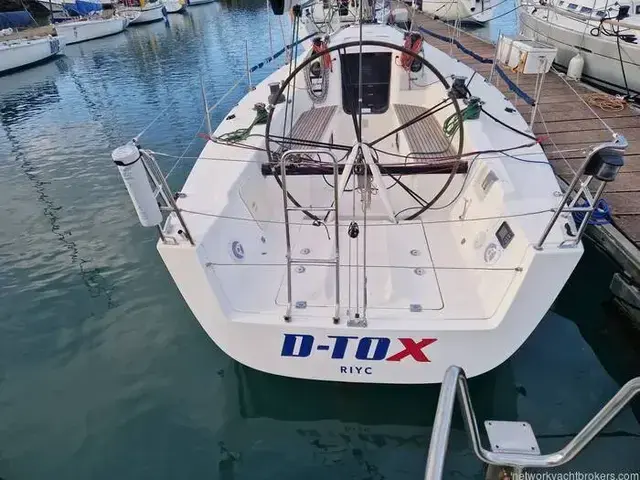 X Yachts X 35