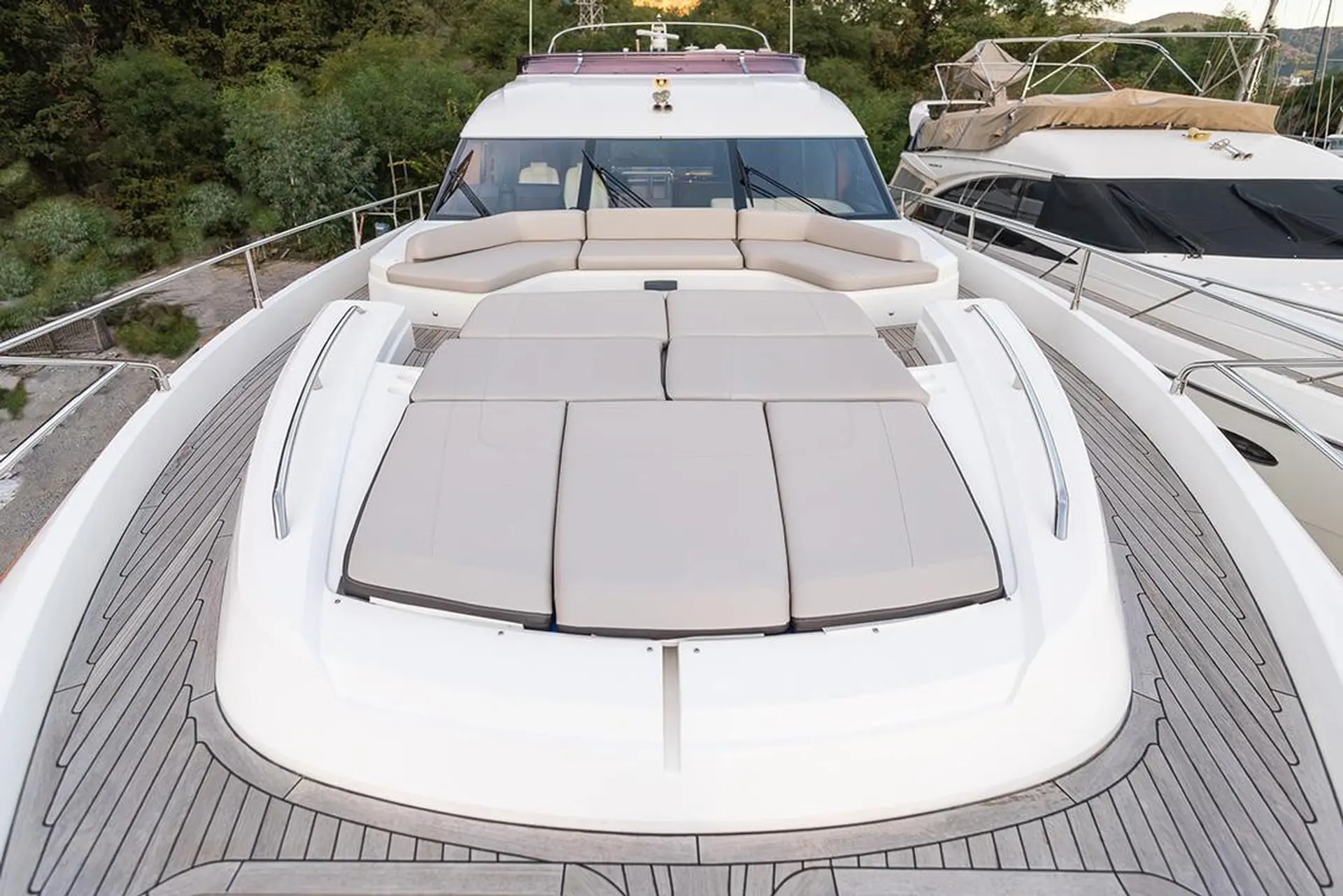 2018 Princess 68