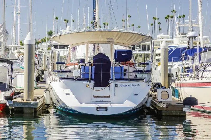 2014 Catalina 385