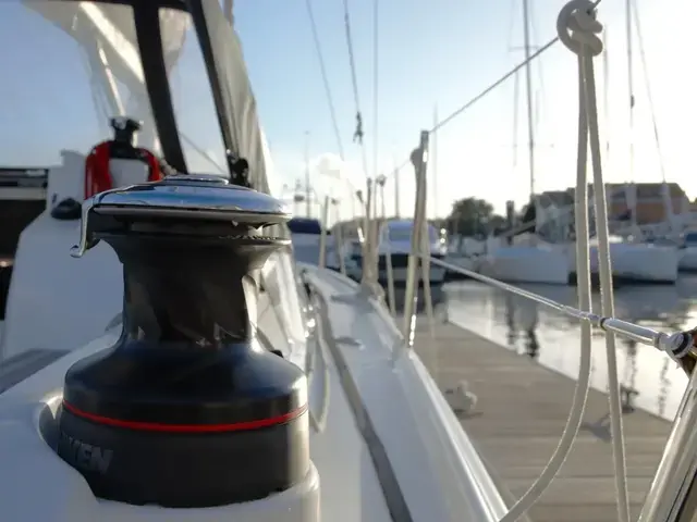 Beneteau Oceanis 30.1