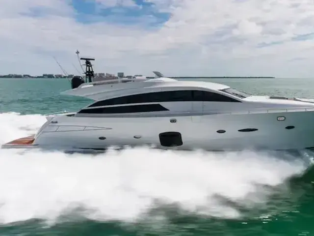 Pershing 92 Express Yacht