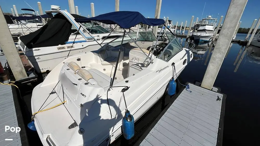 2008 Sea Ray 240 sundancer