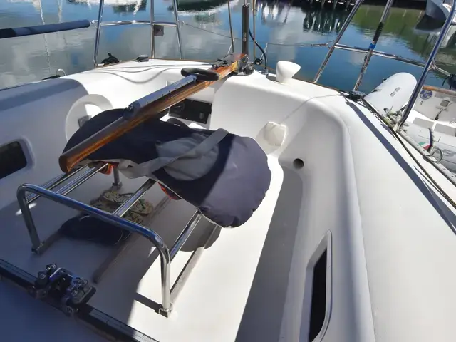 J Boats 35