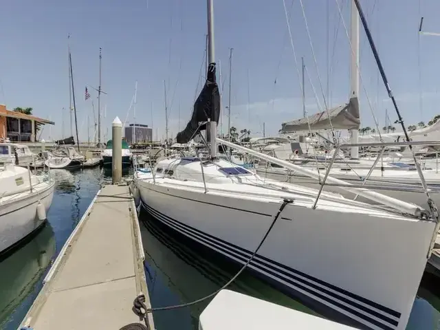 X Yachts 35